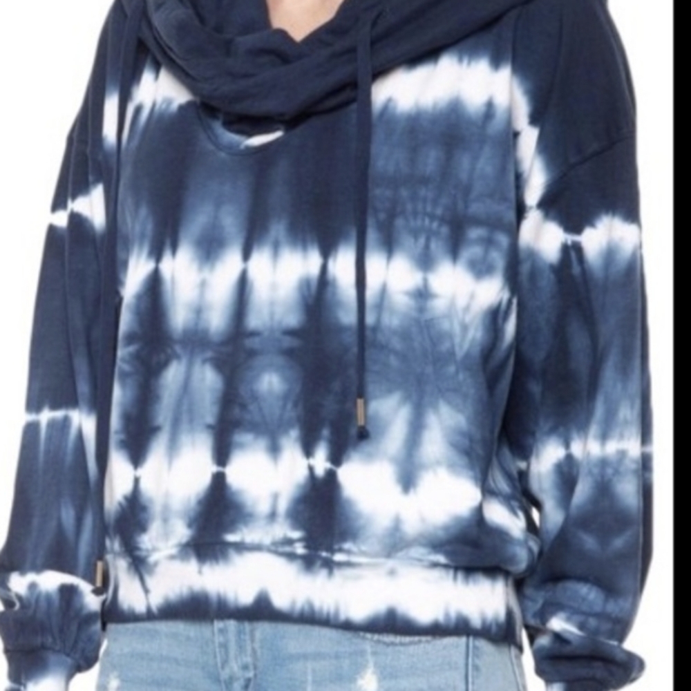 Young Fabulous Broke tie dye dramatic oversized Hoodie Sz M Athleasure Casual